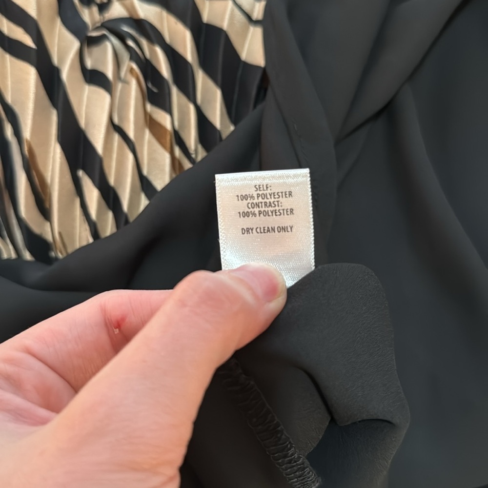 NWOT Bailey44 Logan Skirt - Picture 12 of 12